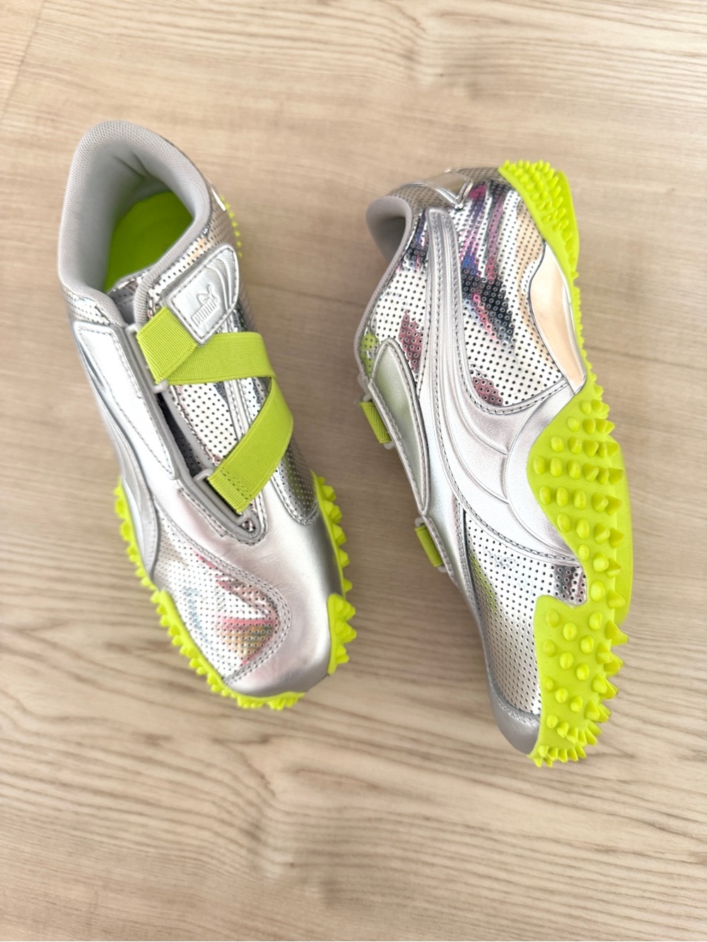 PUMA x OTTOLINGER rare collab metallic silver lime sneakers shoes / 40.5